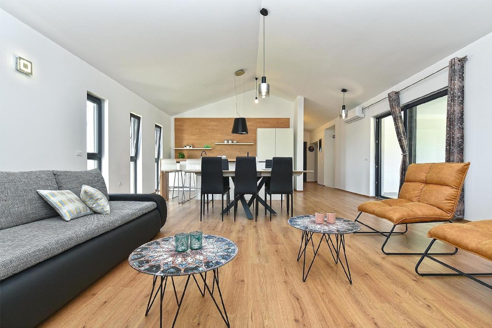 Ferienhaus Mit Privatpool Fuer 6 Personen Ca 200 Qm In Vintijan, Istrien Istrische Riviera